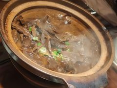 -魏铭鱼头捞饭(晋阳路店)