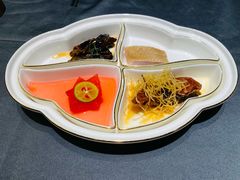 -A One Kitchen·南京精菜馆(德基广场店)
