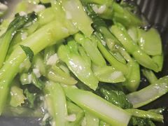 蒜蓉油麦菜-潮十三潮汕砂锅粥(高新四路大都荟店)