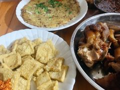 洋芋耙-王万妈卤猪脚(青岩交通路)