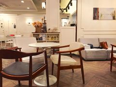 大堂-Cafe de Paris(林荫路店)