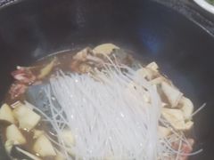-边江铁锅炖鱼(振八街店)