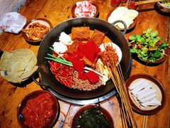 -四小区火锅·巷子里的重庆火锅(花照壁店)