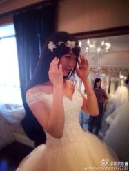 iphone_upload_pic-纯色时光婚纱艺术馆WHITE