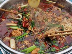 -牟记江湖重庆地标特色菜鱼蛋海鲜羊蝎子(巴南区黑金冠十多年好店)