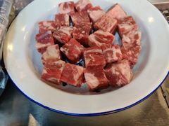 精品牛肋条-马路牙子烧烤音乐酒馆(望京店)