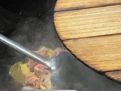 -邹家军铁锅炖(杨家湾店)