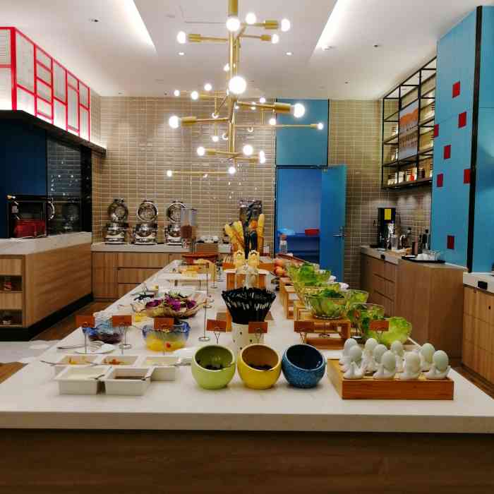 丽橙酒店·趣(武汉光谷杨家湾地铁站店)-"住过很多次凯瑞蓝箭,房间