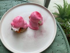 粉粉的班尼迪克蛋-CHILLAX轻乐时(侨建·Hi City店)