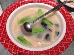 -谭厨中山传家菜.乳鸽.脆鲩鱼(华强北中航城店)