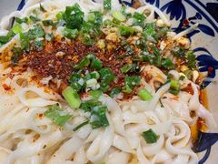 油泼面-老九圆山西面馆(CBD店)