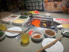 -海底捞火锅(卓为城生日主题店)