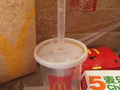 -麦当劳(保利若比邻店)
