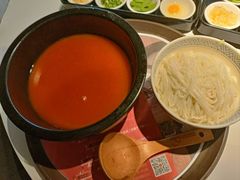 -妈妈故事米线(市府恒隆店)