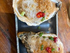 烤特大生蚝-九號院子海鲜烧烤