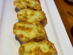 烤芝士蒜香面包-hallch好吃餐厅(奥体中心店)