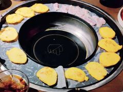 -三人行骨头王火锅(长寿店)
