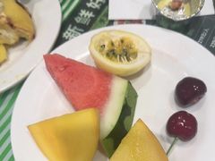 -金马门国际美食百汇(珞喻路店)