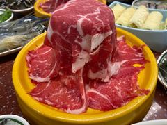 -四囍码头海鲜烧烤自助火锅(外滩南京东路悦荟广场店)
