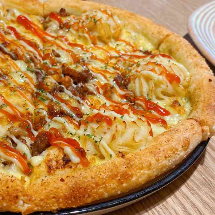 铁酱披萨(宁大店)-"已经去过好几次了,这家店就在学校里,每次.