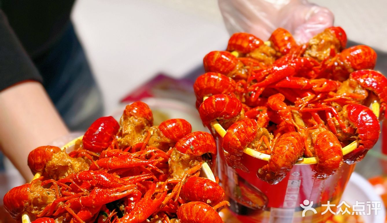 🔵蛮憨憨|我的2️⃣0️⃣2️⃣4️⃣年第一顿小龙虾‼️