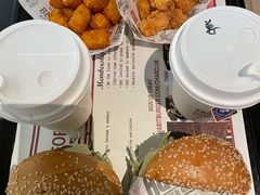 -The Habit Burger Grill 哈比特汉堡(复兴soho店)