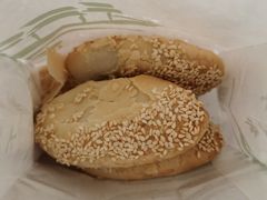 蟹壳黄-绿波廊(豫园店)