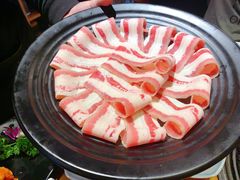 -唯成•韩国炭火烤肉 유성고기