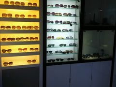 android_upload_pic-提一眼镜·蔡司·依视路(小寨店)