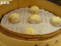 特色蟹粉小笼包-鼎泰丰(当代商城店)