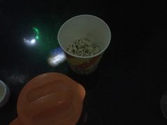 -莎啦啦时尚KTV