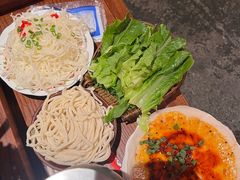 -赵九记呱呱老火锅(钟楼总店)