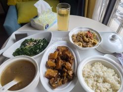 -优月月子中心(南海万达店)