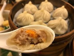 招牌蟹黄汤包-龙咆汤包·手工现包小笼(拱北口岸店)