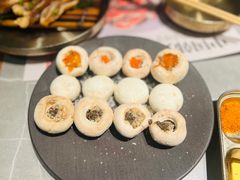 -草家酱蟹炭火烤肉店(珲春南路一店)