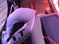 -NIKE上海青浦优选体验店