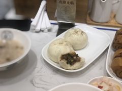 -李与白包子铺(桐梓林店)
