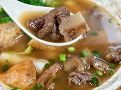 -桥雪牛杂专门店(关边路店)