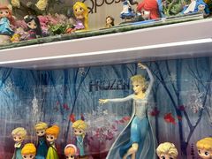 -泡泡玛特POPMART(蓝色港湾店)