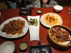 干炒牛河-花笙记打边炉·煲仔饭(五大道店)