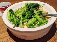 -新白鹿餐厅(滨江银泰店)