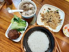 -乾厨府(乌山西路金樽店)