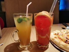 -必胜客(机场路店)