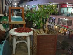 大堂-羊家胡同·龙虾烧烤火锅(龙汇路店)