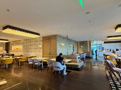 -深圳国际会展中心希尔顿酒店(前海华发冰雪世界店)
