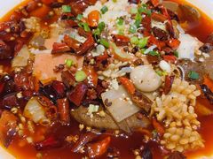 -东口码头·烧鸽子·鱼头泡饼·地方菜(金鹰悦城店)