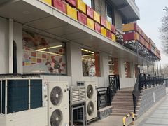 -新侨三宝乐面包店(崇文门店)