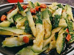 -路边边地标烧烤·川菜·小龙虾·音乐酒馆(良乡长虹店)