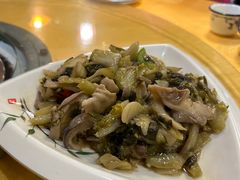 -东方之猪四更烤乳猪(金垦总店)