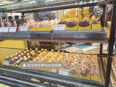 -85度C(生甜甜圈研究工坊·上海局门店)